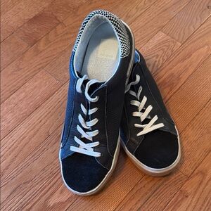 Dolce Vita Casual Sneakers